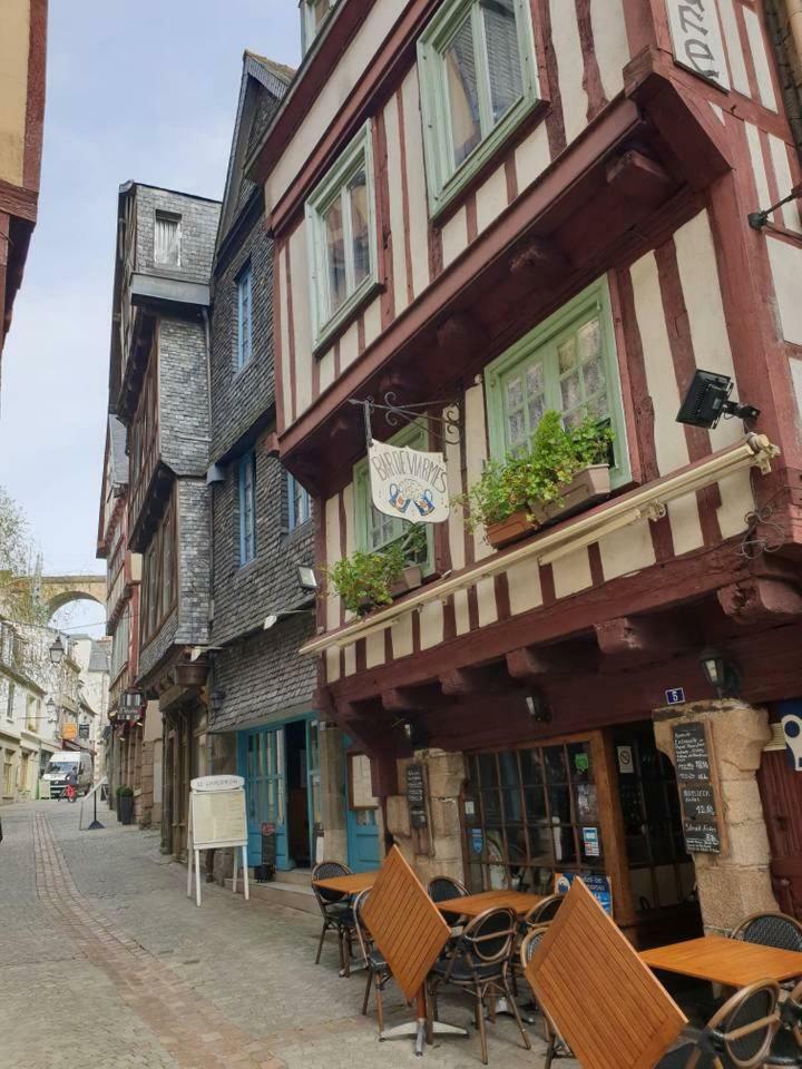 Joli Studio Renove Centre Historique Leilighet Morlaix Eksteriør bilde